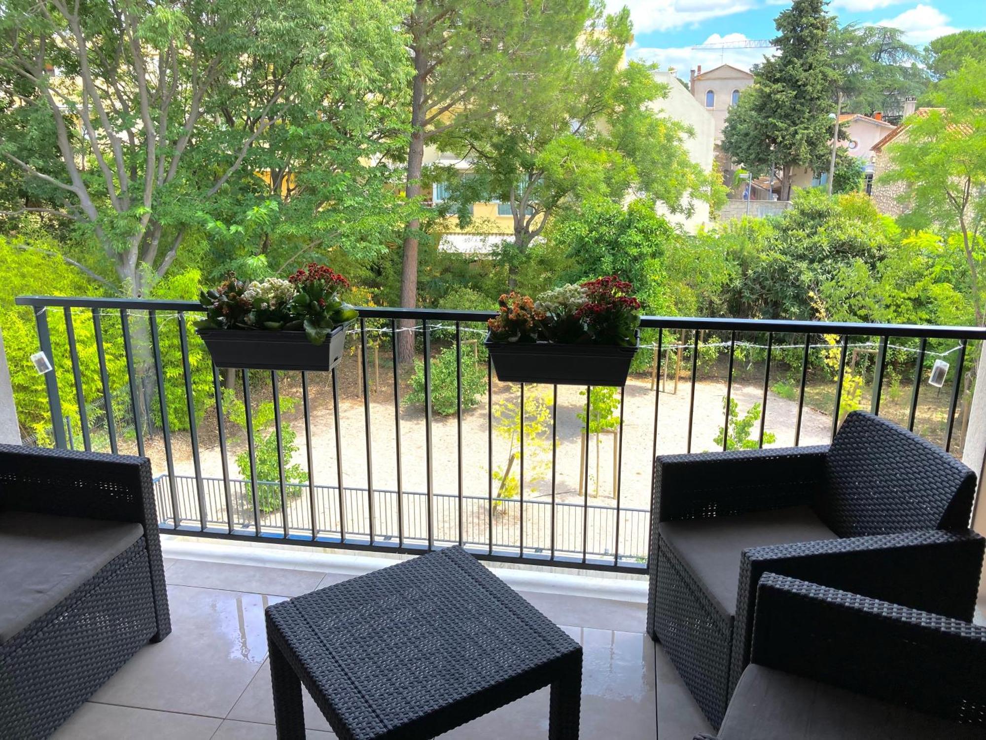 Appartement Design Au Coeur De Montpellier Avec Parking Prive Eksteriør bilde